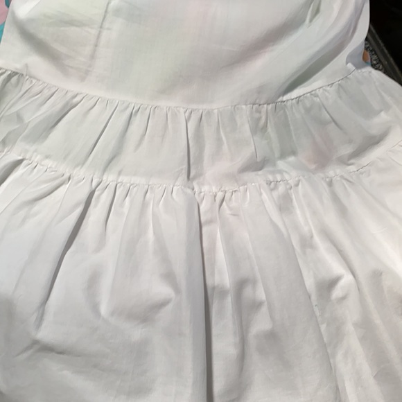 NWOT-Lilly Pulitzer Dress.-NWOT-size-2 worn 1 time. Fabulous fabric - Picture 11 of 15